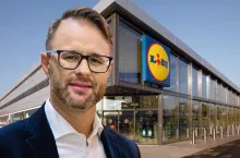 Włodzimierz Wlaźlak, Prezes Zarządu Lidl Polska, na tle jednej z nowoczesnych placówek sieci.