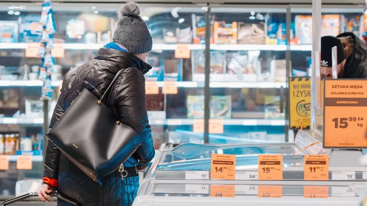 Wiemy, o ile wzrosły ceny podstawowych produktów w 2025 r. (fot. Shutterstock)