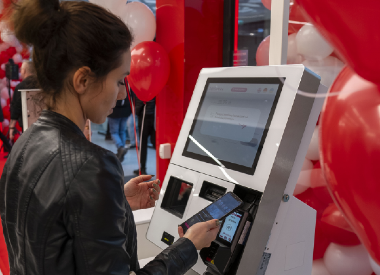 Kasy samoobsługowe to pułapka dla konsumentów - uważają eksperci (fot. Rossmann)