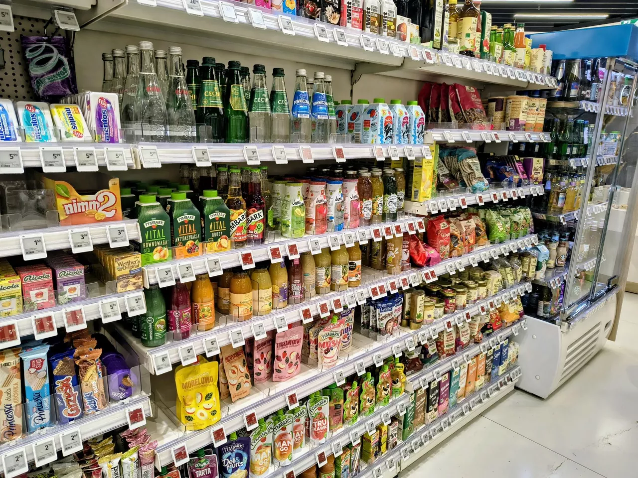 W Rossmannie próżno szukać napojów w opakowaniach objętych systemem kaucyjnym