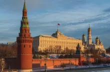 Rosjanie płacą za jedzenie coraz więcej. Skutki wojny napastniczej odczuwalne przez konsumentów (fot. Shutterstock)