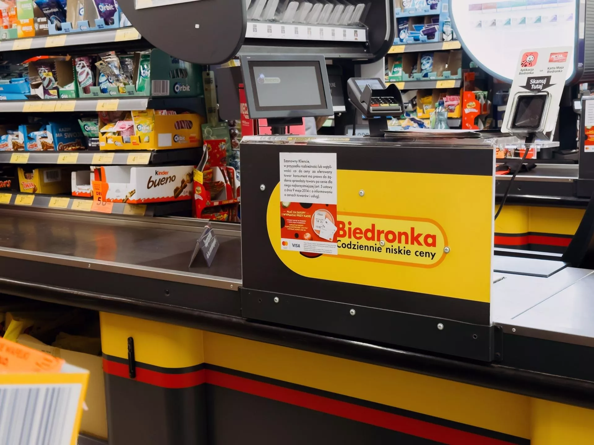 Biedronka wydłuża godziny otwarcia. Zmiany w ponad 2500 sklepów