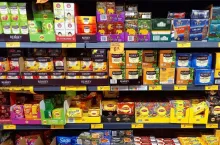 5 marek herbat opanowało polskie sklepy. Kto wygrywa: Lipton, Herbapol czy Teekanne? (fot. Shutterstock)