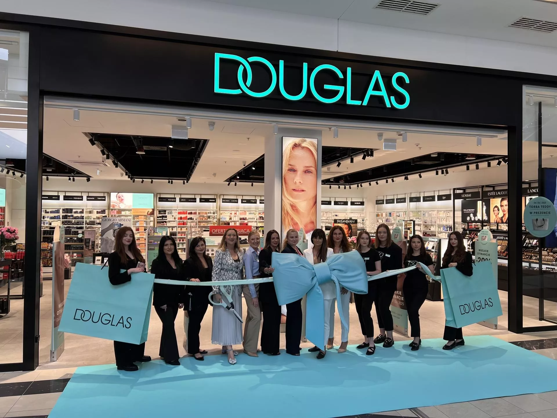 Douglas z nowym operatorem logistycznym. “Nie ma miejsca na eksperymenty”