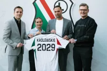 Marka Królewskie nadal będzie wspierać Legię Warszawa (fot. mat. prasowe)