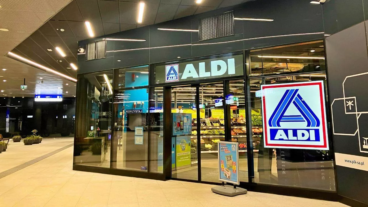 Aldi testuje w Warszawie nowy koncept miejski. Oferta dyskontu w formacie Żabki [FOTO] (fot. Sebastian Rennack)