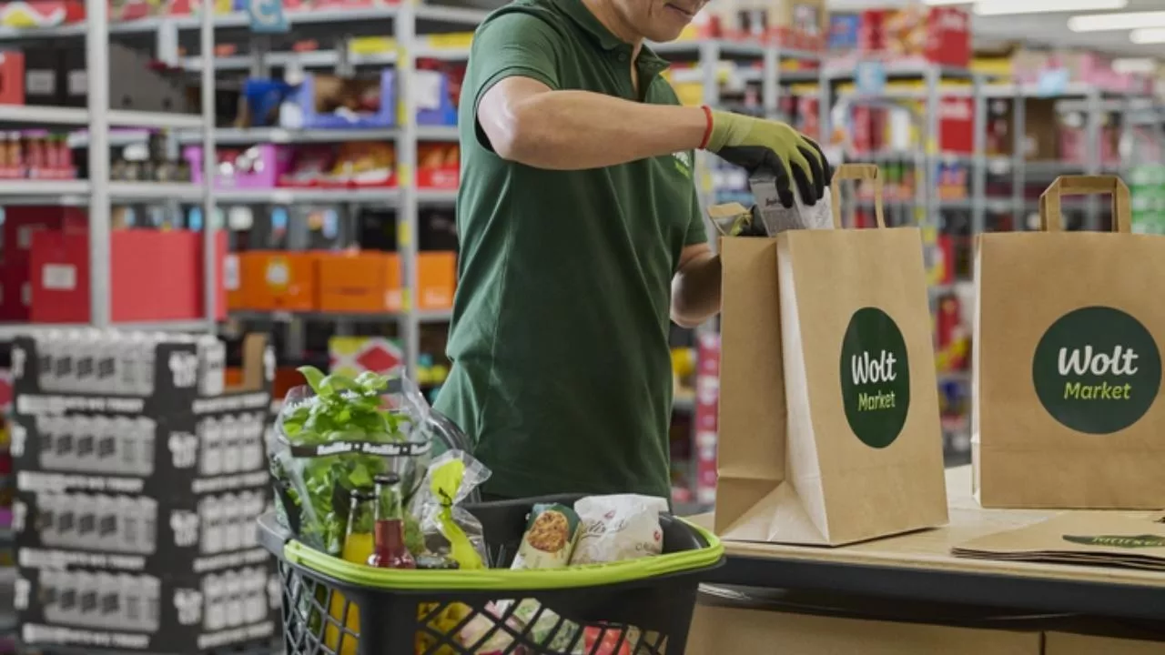 Wolt buduje prawdziwy supermarket! W ofercie setki nowości i fokus na świeże