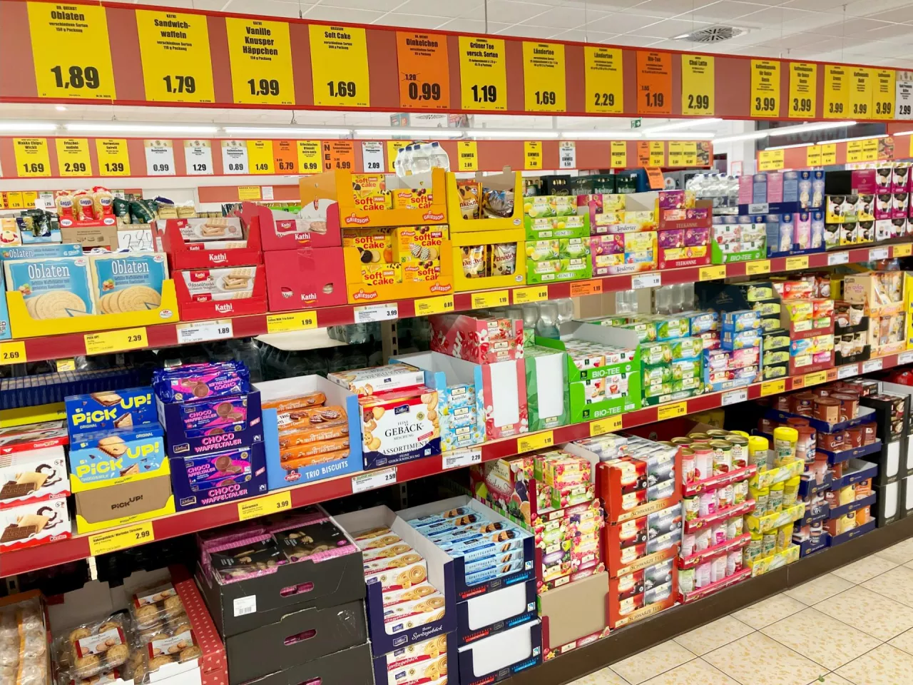 Niemieckie sieci zamawiają marki własne za granicą. Polska zyskuje (fot. Sebastian Rennack)