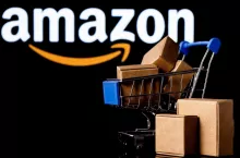 Amazon rzuca wyzwanie rynkowi q-commerce. Gigant wprowadza dostawy w 1 i 3 godziny dla 90 tys. produktów (fot. Shutterstock)