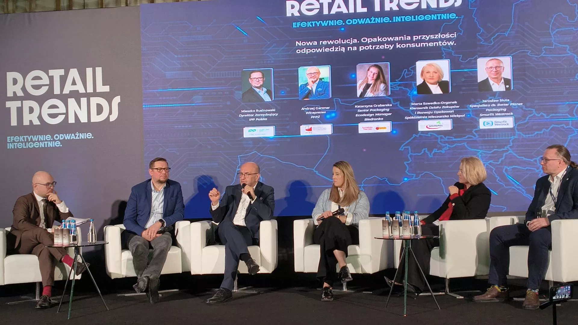 Retail Trends 2026. Debata o przyszłości opakowań: regulacyjne tsunami, urzędnicze wizje i wkurzeni klienci