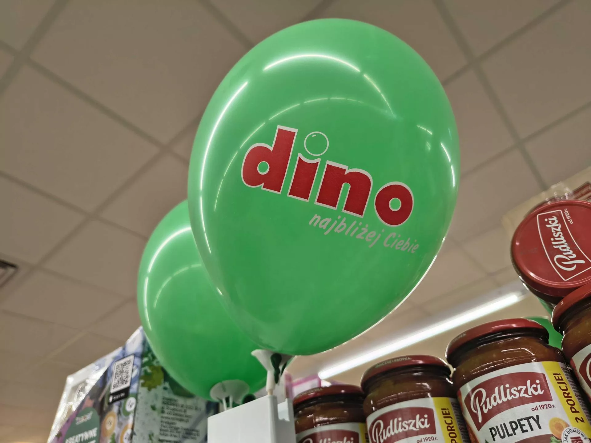 Dlaczego Dino mogło płacić niższe podatki? Jakie daniny odprowadza sieć sklepów?