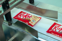 Kradzież 12 ton batonów KitKat. Czy złodzieje zrobili przerwę w dostawach batonów? (fot. Nestlé)