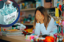 Jeśli automat do zwrotu opakowań (butelkomat) jest nieczynny, pracownik sklepu powyżej 200 mkw. powinien je przyjąć ręcznie (fot. Shutterstock/Canva)