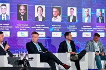 Szymon Turnau (pierwszy od lewej) był jednym z uczestników debaty pt. ”E-grocery wraca do gry o klienta” (fot. Wydawnictwo Gospodarcze)