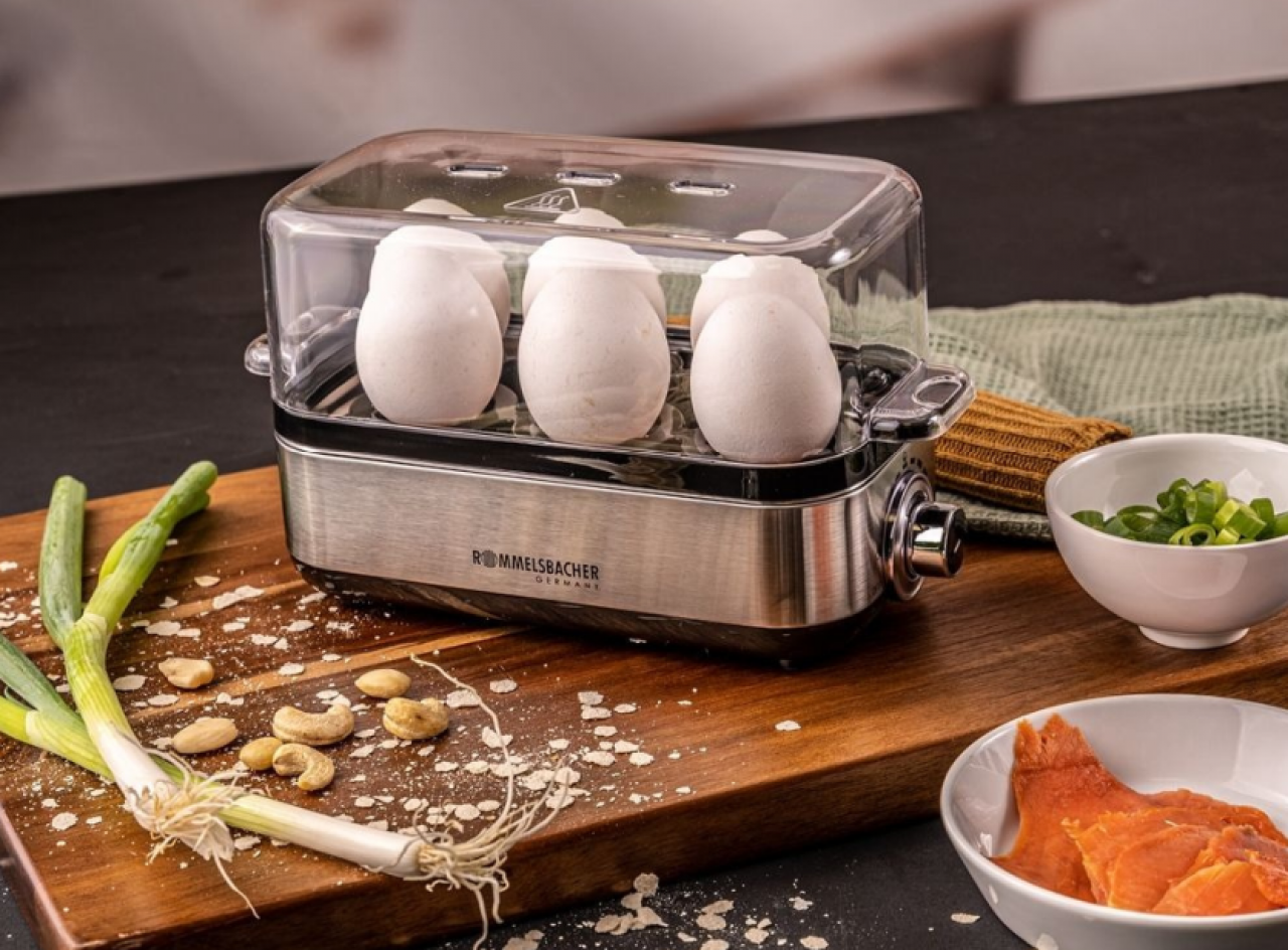 Jajowar ER 600 firmy Rommelsbacher, wyposażony w kontrolowany system gotowania pozwalający na precyzyjne ustawienie stopnia przygotowania jaj oraz jednoczesne przygotowanie do 6 sztuk.