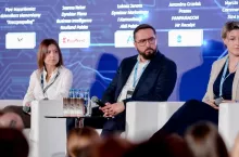 Joanna Reiter (pierwsza od lewej) była jednym z uczestników debaty pt. ”Nowa mapa potrzeb konsumenta - insighty, scenariusze, prognozy” (fot. Wydawnictwo Gospodarcze)