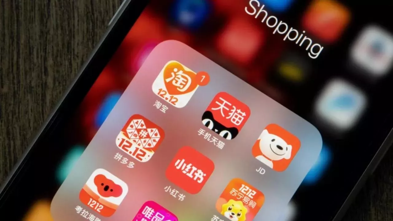 Koniec ery Temu i Aliexpress? KakoBuy wchodzi na polski rynek tylnymi drzwiami