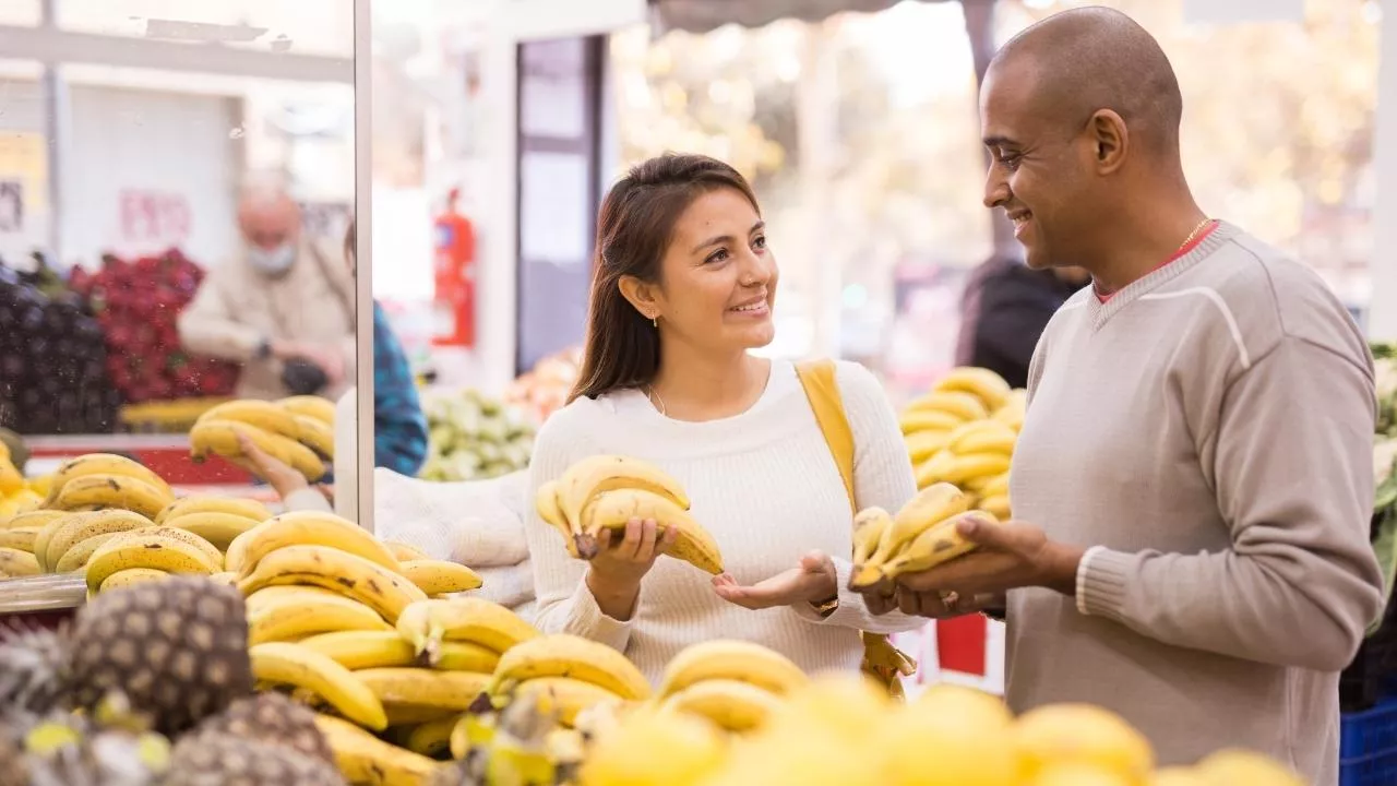 Rolnicy z Wielkopolski musieli sprzedawać owoce po zaniżonych cenach (fot. Shutterstock)
