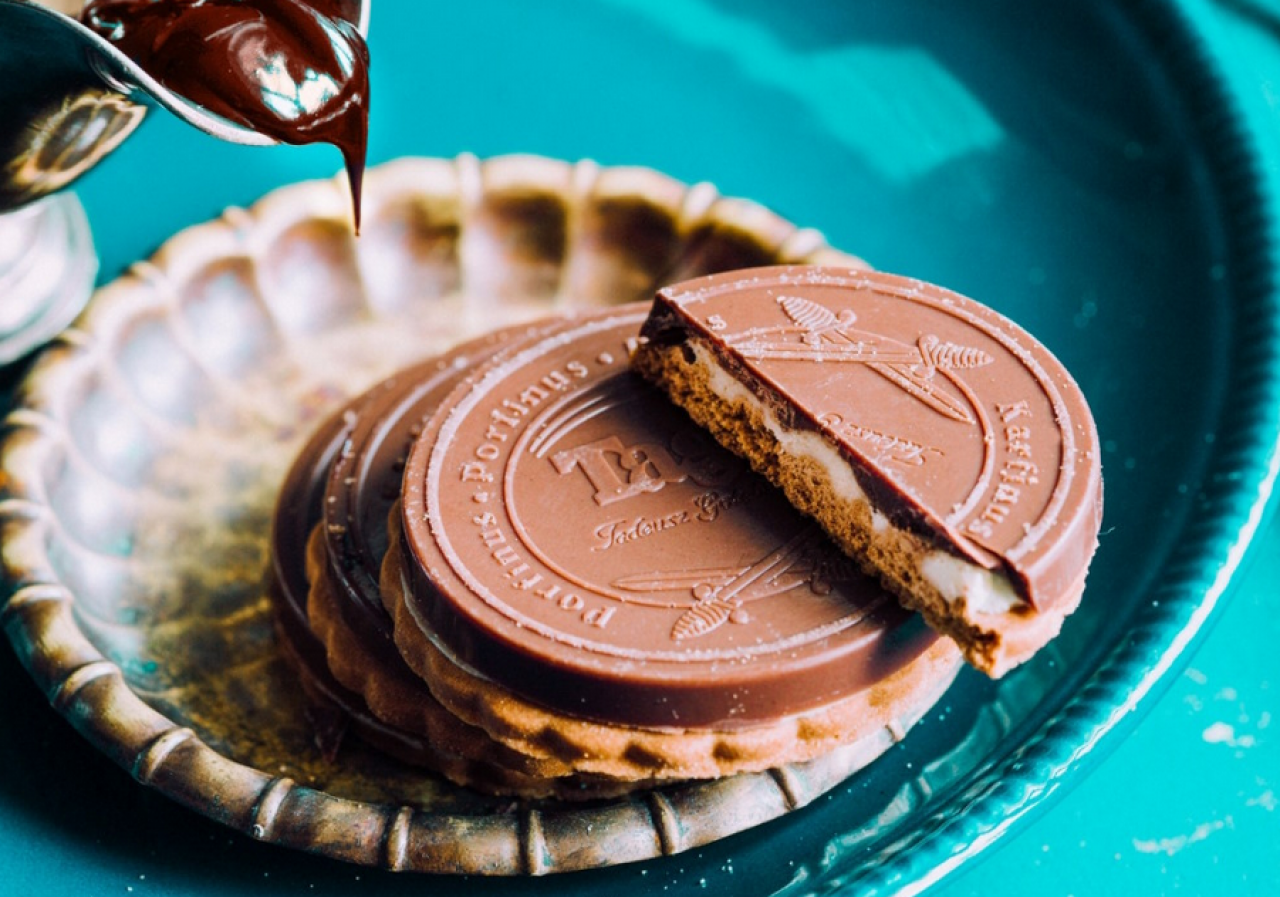 Ciasteczka firmy Tago