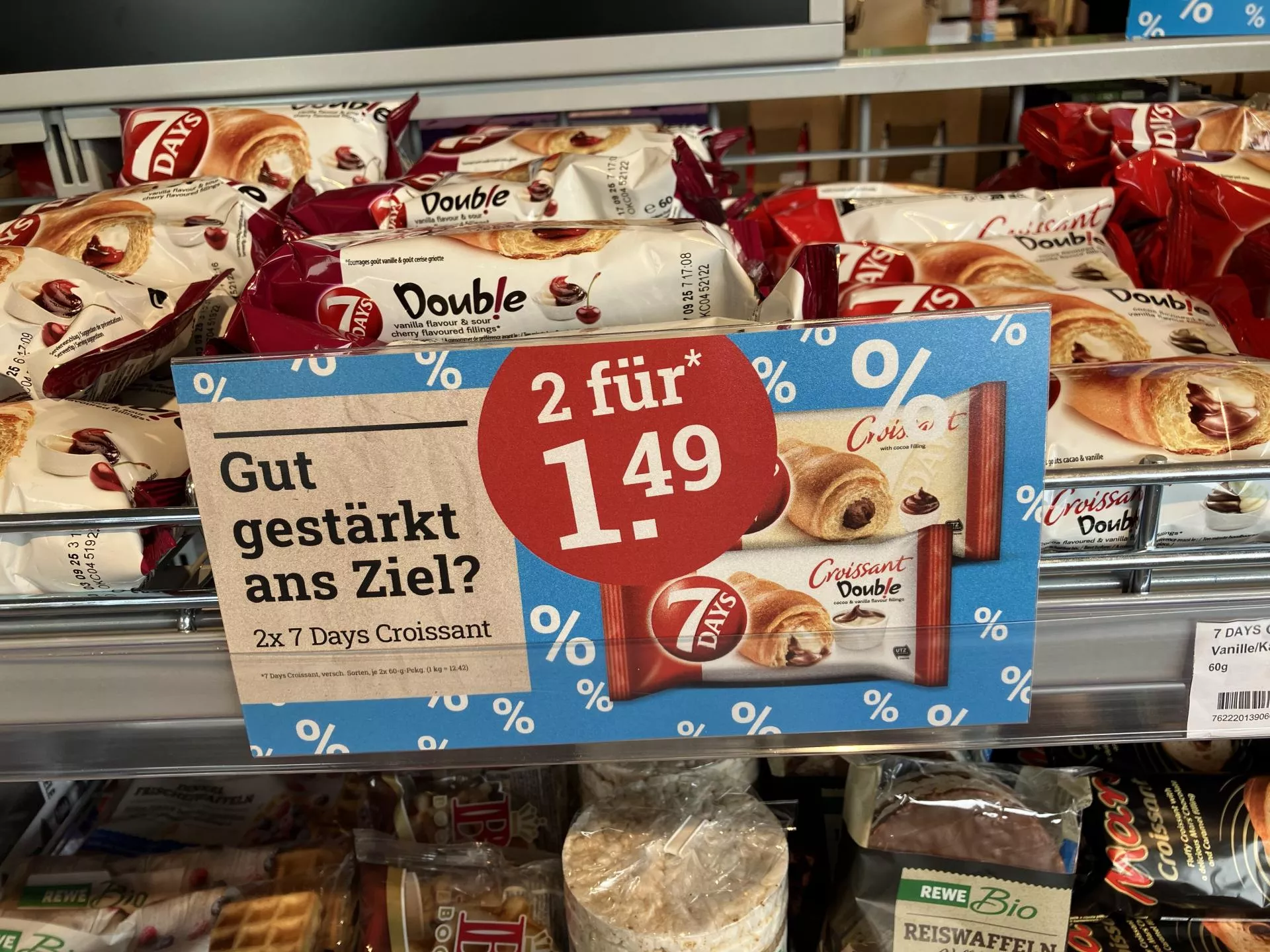 Gigant z rynku supermarketów chce przejąć 40 sklepów konkurenta. Aldi też chce kupić