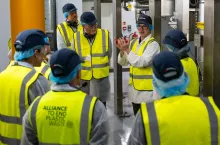 W zakładzie ReCover w Lincolnshire, w Wielkiej Brytanii ruszyły testy recyklingu folii elastycznych (fot. Coveris)