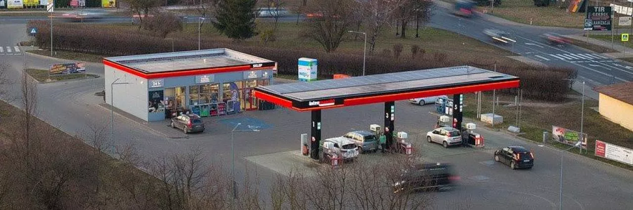 Intermarché włącza stacje paliw do programu lojalnościowego Moje Intermarché<br>
(fot. Intermarché)