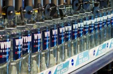 Wg źródeł zbliżonych do sprawy, Pernod Ricard, właściciel marki Wyborowa, jest bliżej przejęcia koncern Brown-Forman (fot. wiadomoscihandlowe.pl)