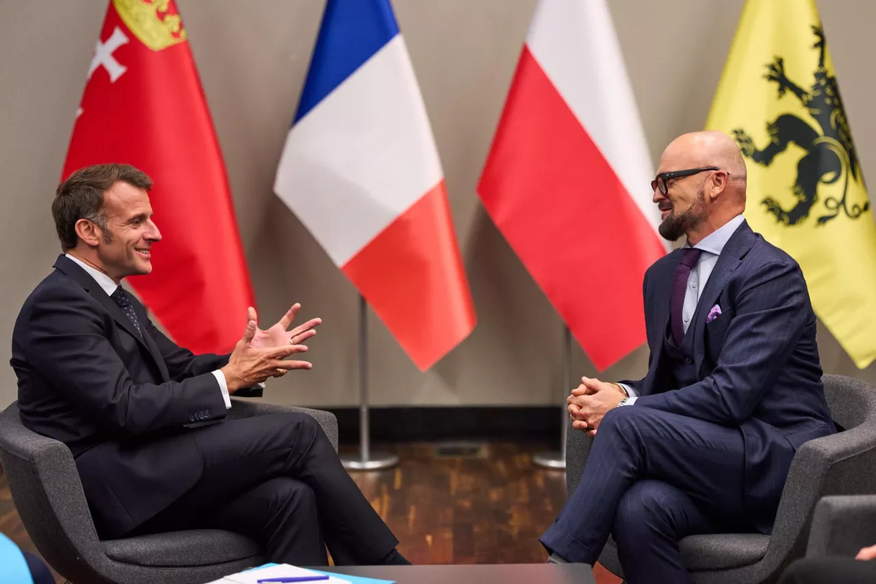 Prezydent Francji Emmanuel Macron i prezes InPostu, Rafał Brzoska (fot. materiały prasowe)