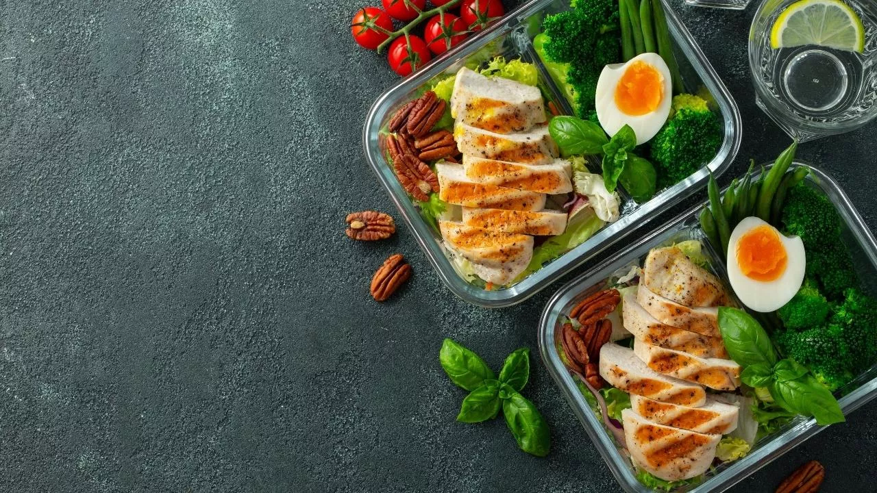 Dieta standardowa nadal należy do najczęściej wybieranych ”pudełek” (fot. Shutterstock)