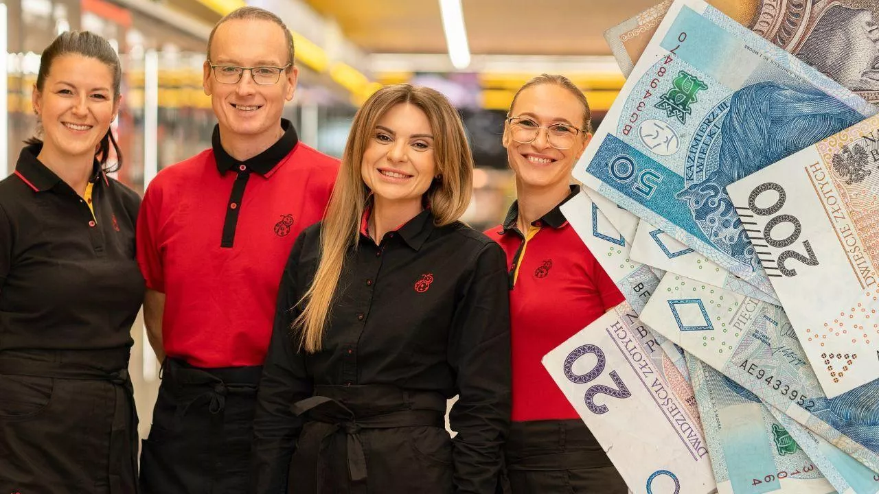 Biedronka wypłaci 4000 zł nagrody dla pracowników. Do kiedy pieniądze mają trafić do załogi? (Fot. Biedronka + Canva)