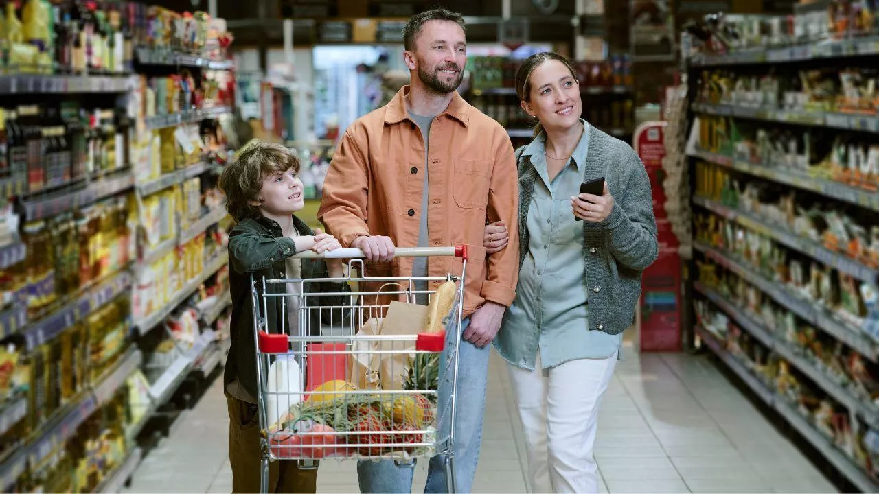 Wiosenny boom w sklepach. Dlaczego w marcu wydaliśmy rekordowo dużo?