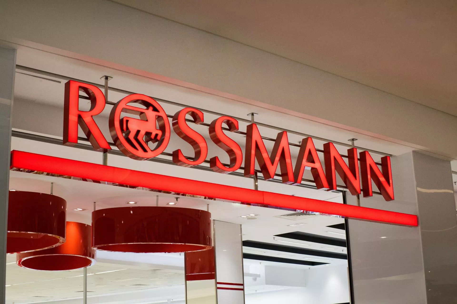 Rossmann robi rewolucję cyfrową na zapleczu biznesu