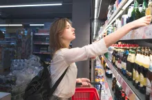 Podczas kontroli tego, jak sprzedawane jest piwo, wykryto wiele nieprawidłowości (fot. Shutterstock)