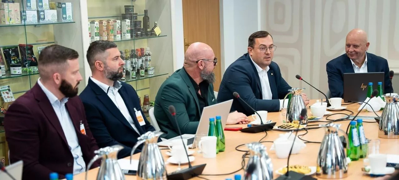 Polska wołowina z własną marką. Branża i rząd podpisują porozumienie (fot. materiały prasowe)