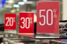 Trzy duże sieci handlowe stosowały niewłaściwe praktyki promocyjne (fot. Shutterstock)