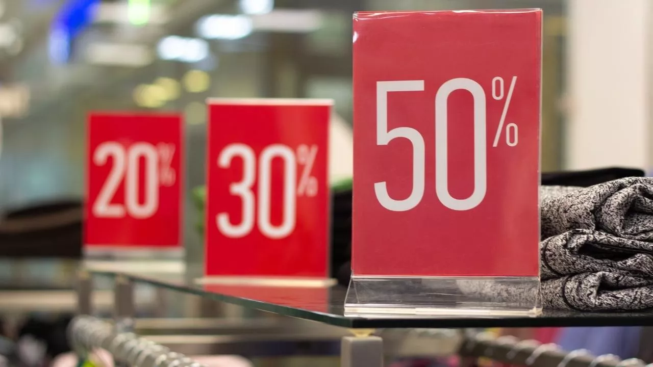 Trzy duże sieci handlowe stosowały niewłaściwe praktyki promocyjne (fot. Shutterstock)