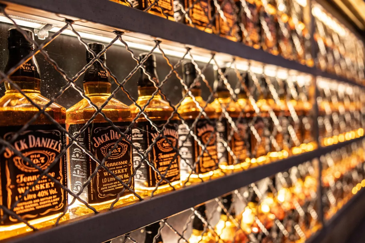 Butelki Jack Daniel‘s (fot. Shutterstock)