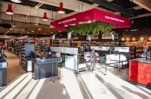 Sklepy sieci Torimpex wyróżniają się nowoczesnym designem oraz ofertą opartą na lokalnych i tradycyjnych produktach (fot. Torimpex)