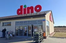 Na zdj. sklep sieci Dino (fot. wiadomoscihandlowe.pl)