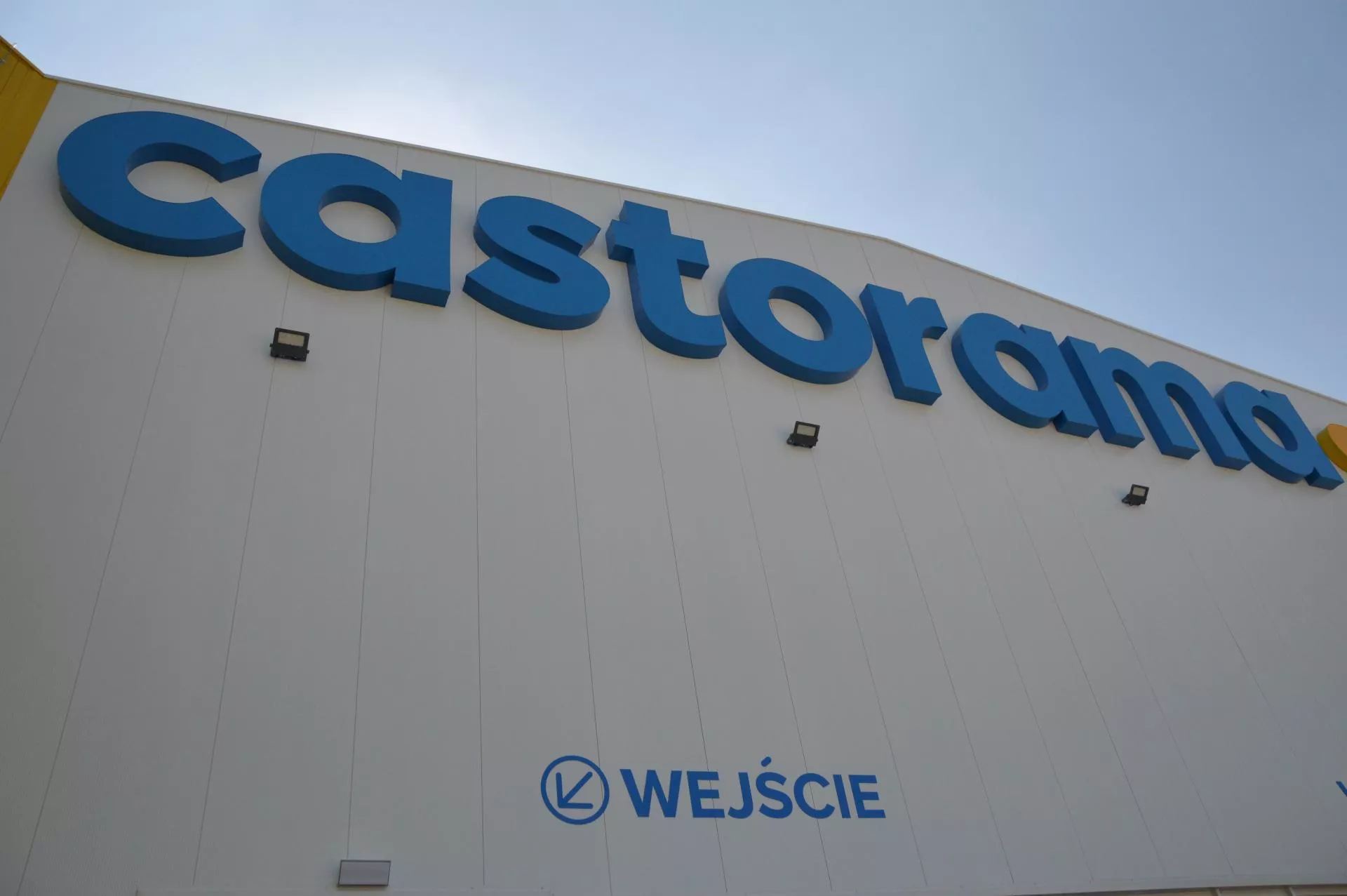 Castorama sprzedaje działkę w Warszawie. Transakcja za ponad 60 mln złotych