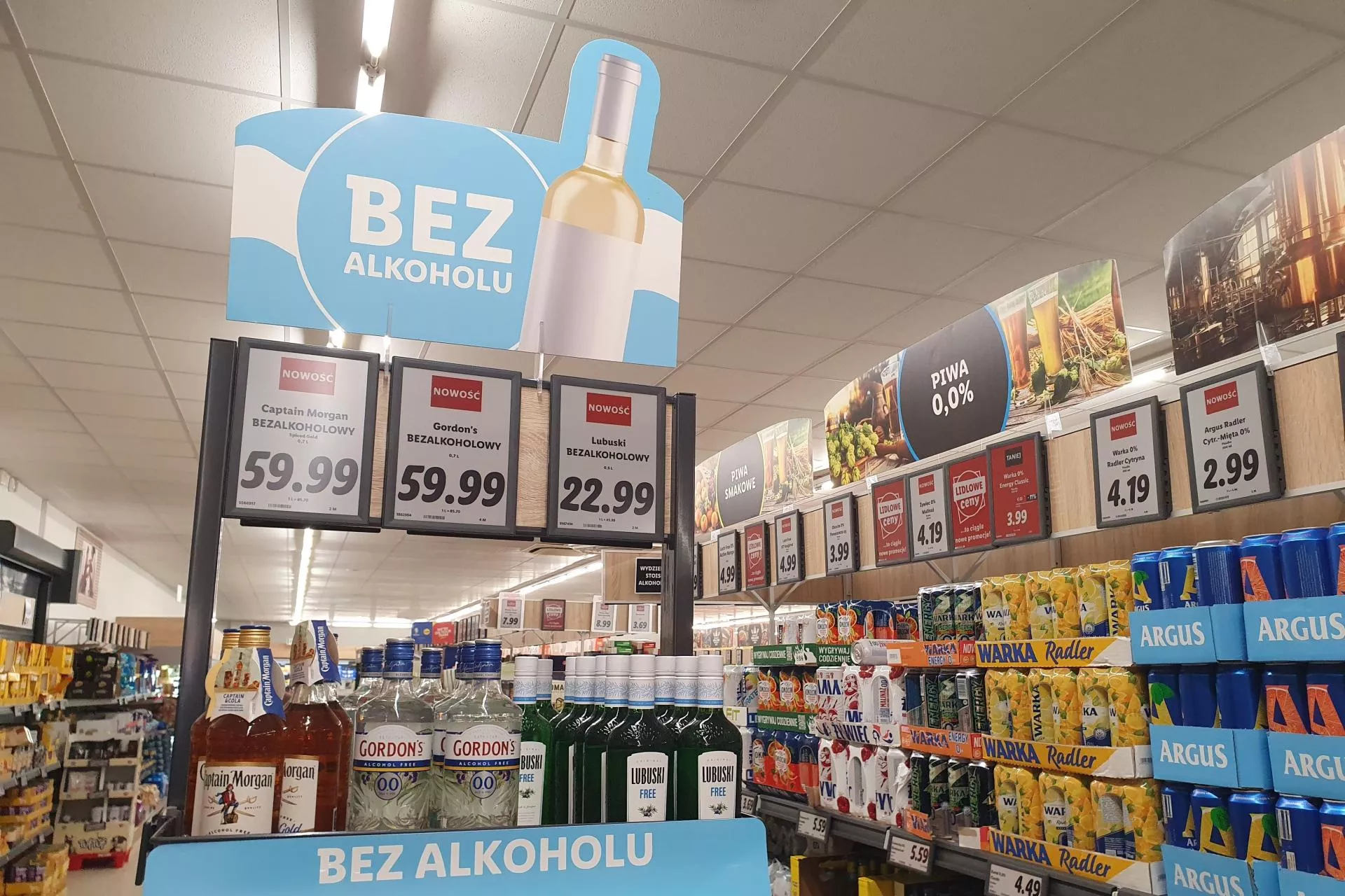 Napoje NoLo podbijają rynek. Pure Drinks chce wykorzystać ten trend