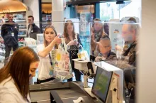 Najszybciej zdrożał segment używek, do których zalicza się m.in. kawę czy herbatę (fot. DM)
