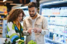 Dochody Polaków w górę. GUS podał dane o wydatkach (fot. Shutterstock)