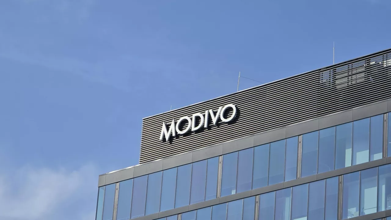 Modivo zmienia strategię. HalfPrice i off-price napędzą wzrost (fot. Shutterstock)