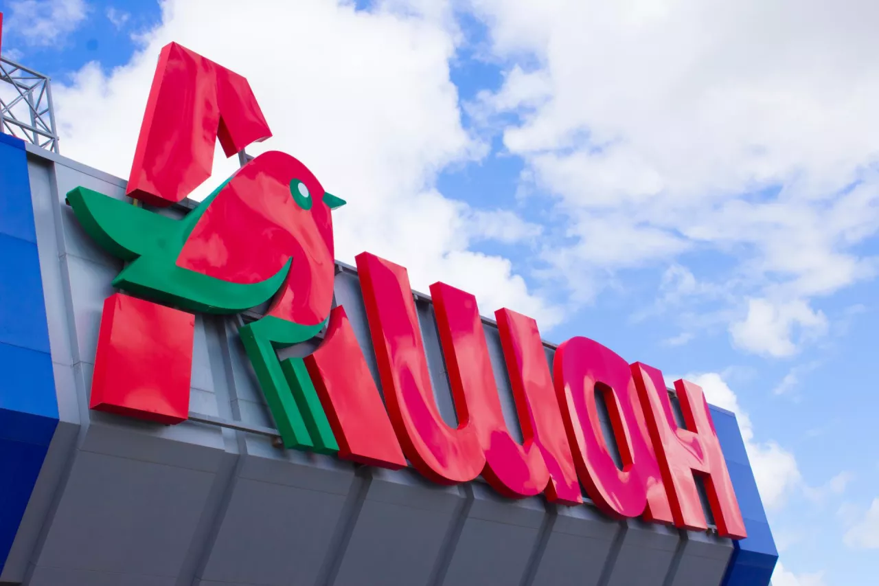 Sieć Auchan chce wejść w gastronomię (fot. shutterstock)