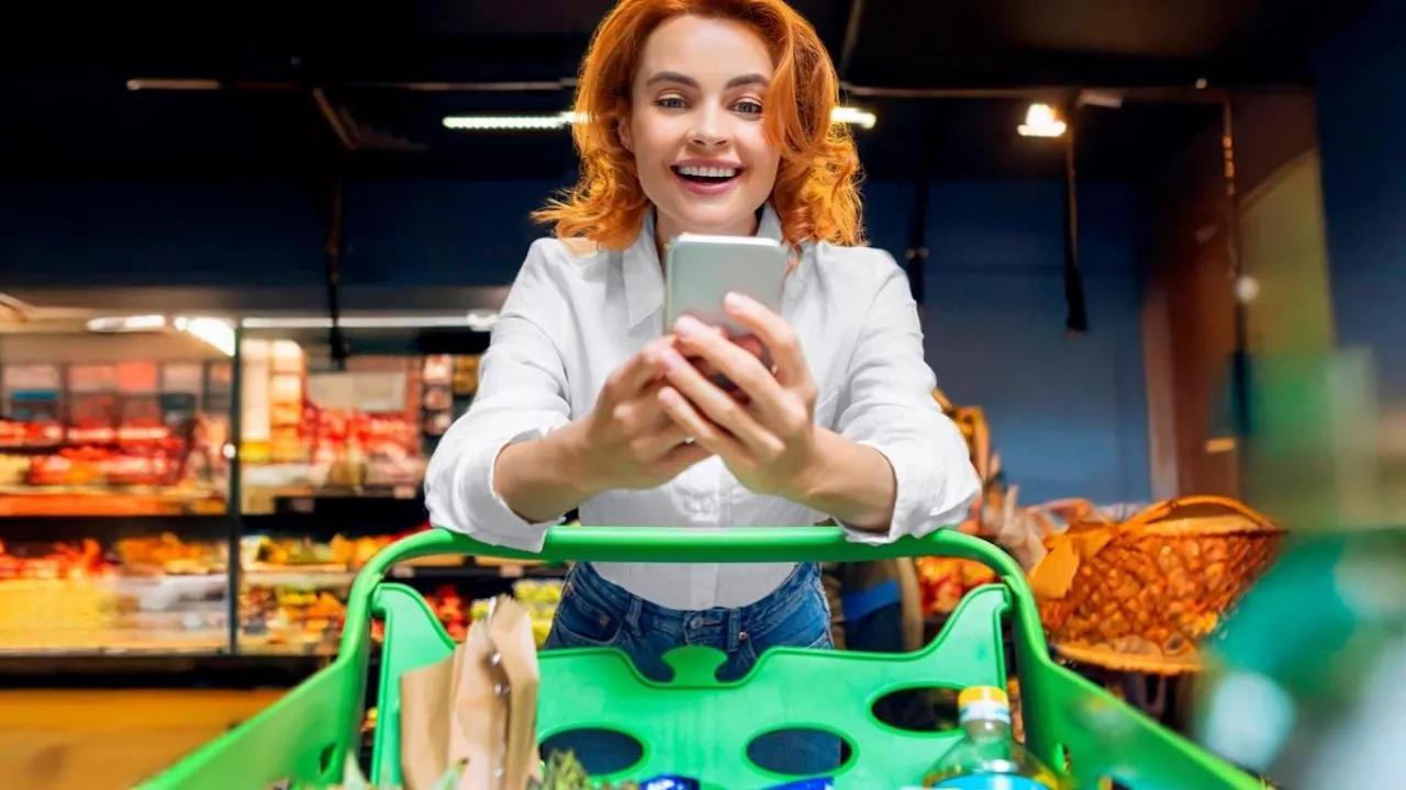 40 proc. - tyle osób docenia personalizację ofert opartą na ich historii zakupowej (fot. Shutterstock)