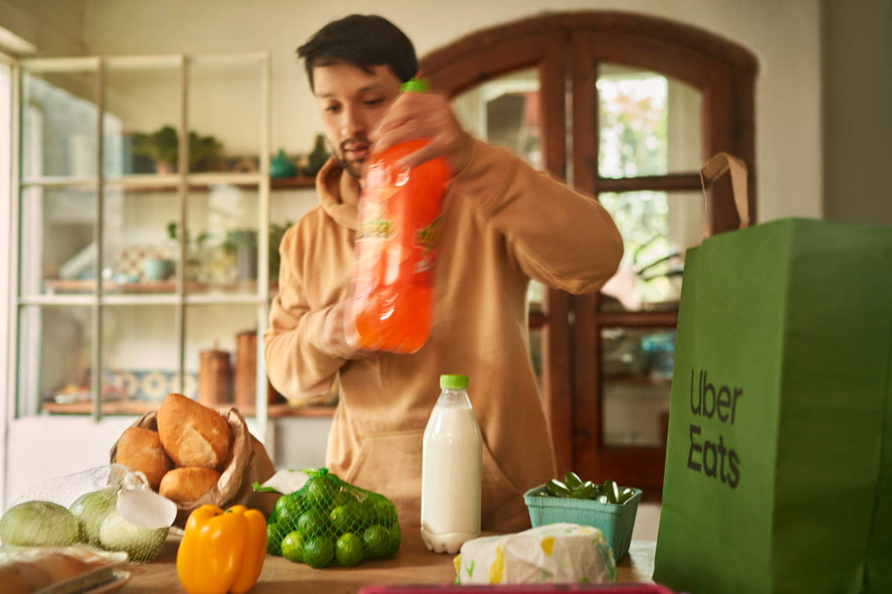 Saudyjski start-up może pokrzyżować firmie Uber plan pełnego przejęcia Delivery Hero (fot. materiały prasowe)