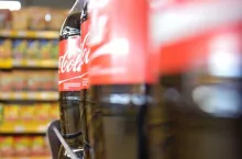 Za miesiąc fabryka Coca Coli przestanie działać (fot. wiadomoscihandlowe.pl)