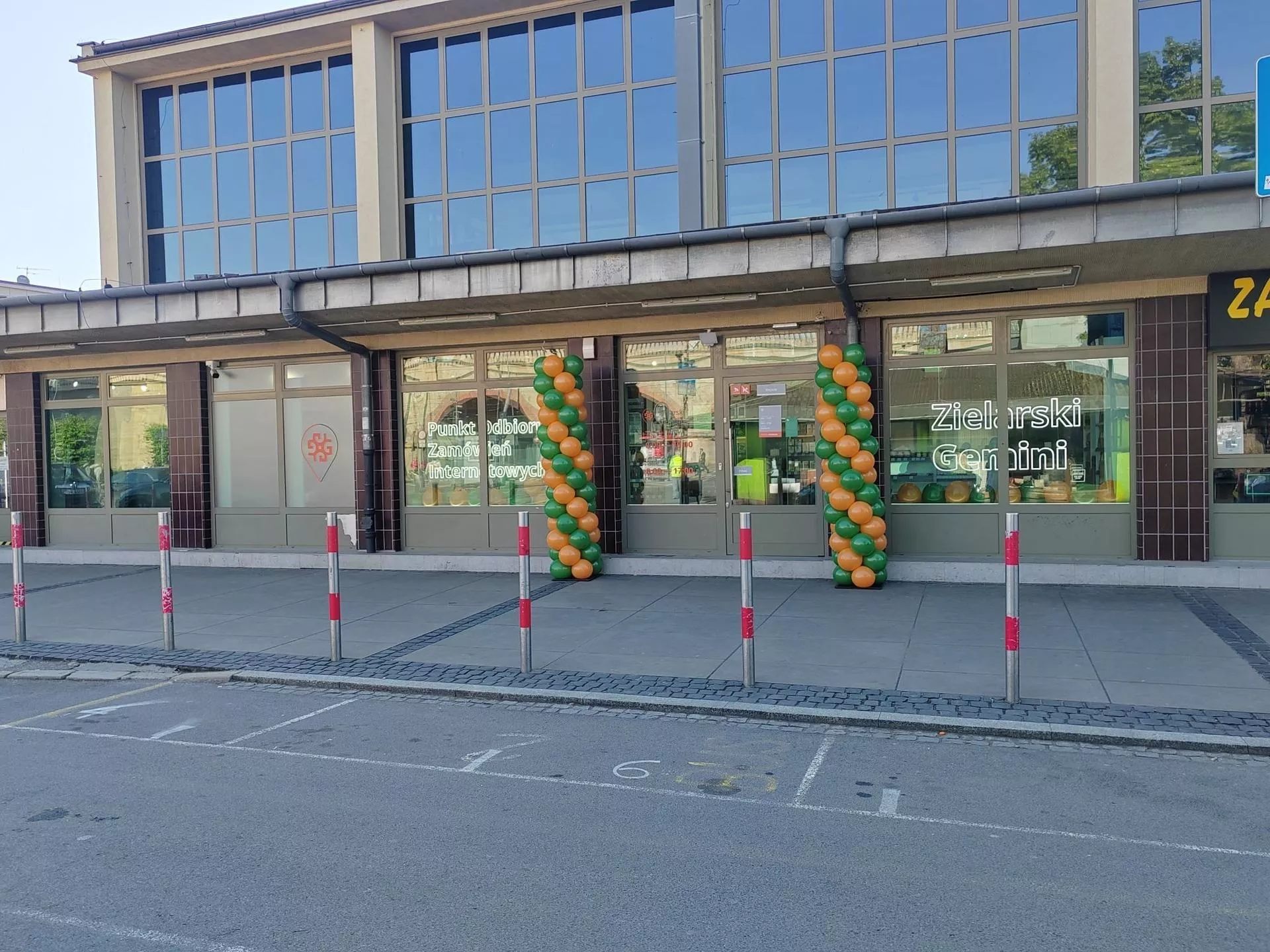 Gemini stawia na sklepy zielarskie. Nowy koncept nabiera rozpędu