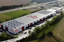 GXO Logistics, Inc. ogłosił podpisanie wieloletniej umowy z firmą L’Oréal w celu wsparcia operacji logistycznych lidera branży kosmetycznej w Europie.